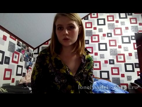 ❤️ Rossiyadan kelgan yosh sarg'ish talaba kattaroq siklarni yaxshi ko'radi. ❤  seks  uz.porn-mz.ru